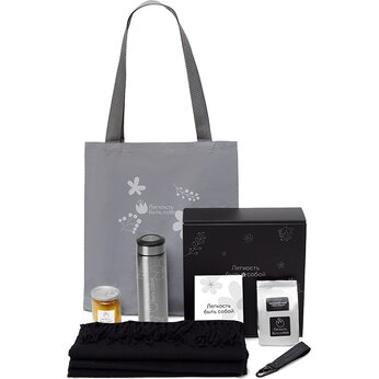 Подарочный набор «Re:f. Walk» с палантином, шопером и термосом