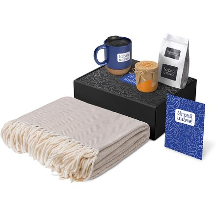 Подарочный набор «Re:y. Nest» с пледом, кружкой и вареньем
