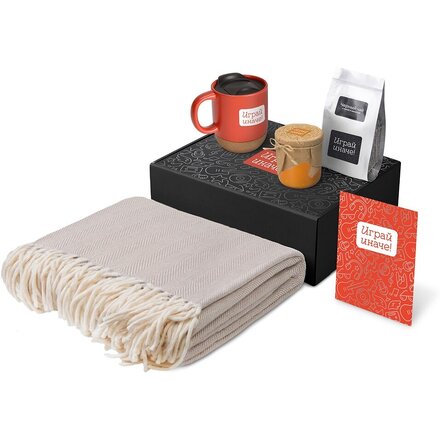 Подарочный набор «Re:y. Nest» с пледом, кружкой и вареньем