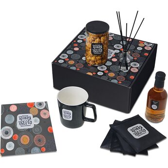 Подарочный набор «Re:y. Treat» с кружкой, сиропом и попкорном